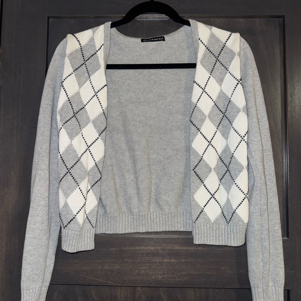 Brandy Melville Gray and White Argyle Cardigan